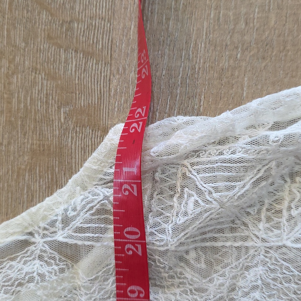 American Eagle Outfitters Sheer Lace Blouse - White Size Medium - Picture 3 of 7
